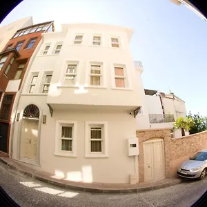 Ersari Bed and breakfast